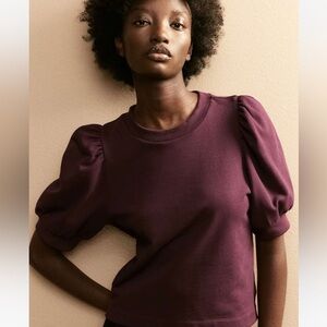 🍋2 for $10🍋 H&M Burgundy Puff Sleeve crop top.  Size XS.
